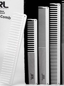 Peine <span class=keywords><strong>de</strong></span> Corte <span class=keywords><strong>de</strong></span> Goma Plegable Profesional JRL Serie J, Peine <span class=keywords><strong>de</strong></span> Peluquería para Cabello Largo <span class=keywords><strong>de</strong></span> <span class=keywords><strong>Mujer</strong></span>, Reutilizable y Lavable, 22 cm - Product Image 1