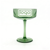 Verres à coupe en plastique côtelés simples, style américain moderne, collection haut de gamme, verres à vin pour coupes et verres à martini
