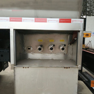 Dongfeng Acier Inoxydable 170HP/180HP/190HP/210HP Camion Réservoir à Lait Liquide Alimentaire 8cbm/10cbm/12cbm/15cbm Camion Citerne à Lait - Product Image 6