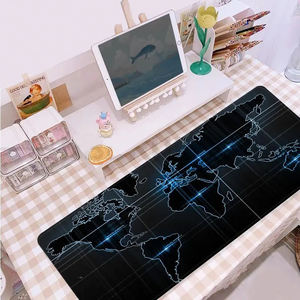 Vente en gros tapis de souris design <span class=keywords><strong>carte</strong></span> <span class=keywords><strong>du</strong></span> <span class=keywords><strong>monde</strong></span> tapis de souris de jeu avec chargeur sans fil blanc noir RGB grand tapis de souris fabricant - Product Image 3
