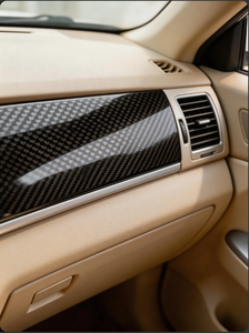 สติกเกอร์ไวนิลแบบมีกาวในตัว 6D คาร์บอนไฟเบอร์ สีดำเงา กันน้ำ สำหรับรถยนต์ รถจักรยานยนต์ แล็ปท็อป และโทรศัพท์ - Product Image 4