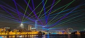 Đèn Laser Xách Tay IP65 30W RGB Công Suất Cao Hệ Thống Trình Diễn Laser Hoạt Hình Laser Văn Bản Logo Nhà Hát Chuyên Nghiệp - Product Image 3