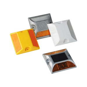 Reflector Prismático de Alta Intensidad de Plástico ABS Resistente a la Presión, Estándar Nacional, Alta Resistencia, Aluminio - Product Image 1