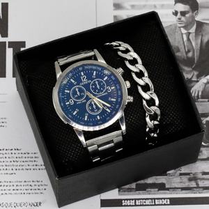 Nuevo Reloj de Pulsera de Acero de Titanio para Hombre, Larga Duración de Batería, Esfera de 40 mm de Diámetro, Movimiento de Cuarzo, Estilo Hip Hop, Cristal de Aleación de 20 mm - Product Image 6