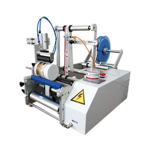 Etiquetadora de botellas redondas portátil pequeña semiautomática a buen precio para pequeñas empresas nuevas - Product Image 2
