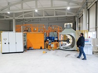 Machine de rotomoulage à haute efficacité pour la fabrication de ballons gonflables en PVC