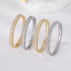 Novedades Popular Pulsera de bala de diamante de circón 5A de cobre chapado en oro de alta calidad para mujer - Product Image 1