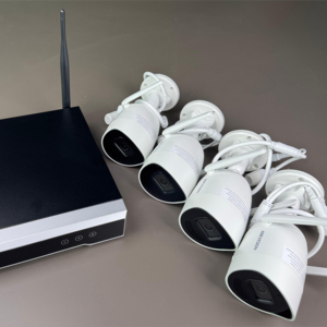 オンライン販売に最適な商品 HIK Wi-Fiキット NK44W0H-1T 4MP/<span class=keywords><strong>4</strong></span>チャンネルNVR ワイヤレスセット 夜間対応 室内ホームセキュリティカメラ CCTVシステム - Product Image 2