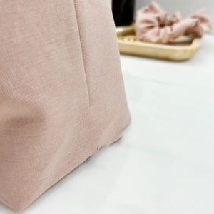 Borsa <span class=keywords><strong>da</strong></span> <span class=keywords><strong>viaggio</strong></span> <span class=keywords><strong>per</strong></span> il trucco minimalista <span class=keywords><strong>da</strong></span> donna con ricamo all'ingrosso Logo personalizzato borsa cosmetica in lino annodata - Product Image 6