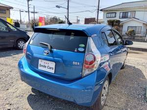 Coche con volante a la derecha de Japón, vehículo japonés usado con dirección lateral RHD y asientos de cuero, venta de compra - Product Image 3