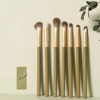 Ensemble de pinceaux de maquillage pour débutants, 7 pièces, fibres synthétiques, poils doux, doux pour la peau, pinceau correcteur