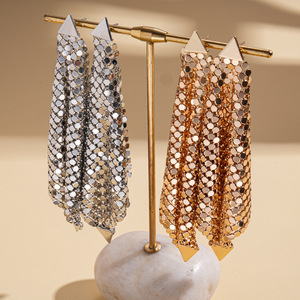 Boucles d'oreilles géométriques métalliques argentées électroplaquées, style exagéré, pour femmes européennes et américaines, mode transfrontalière - Product Image 4