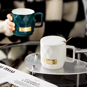 Mug en céramique minimaliste style Instagram avec couvercle et cuillère, 360 ml, compatible lave-vaisselle/micro-ondes, pour fêtes, maison, bureau, café/eau - Product Image 3