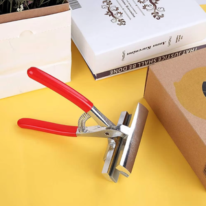 Bview Herramienta de Arte Alicates para Lienzos Extra Anchos con Mango Acolchado de Retorno por Resorte, Estirador de Barras, Herramienta de Enmarcado para Artistas - Product Image 6