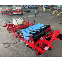 Machine de plantation d'ail 6 rangées montée sur tracteur avec engrais 2025 nouveau type de semoir d'ail de précision