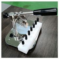 Machine manuelle de sertissage pour flacons de parfum, pour flacons échantillons en plastique miniatures de 2 ml, 3 ml, 5 ml, 10 ml, avec système de capsulage à clipser