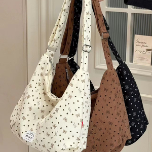 Sac fourre-tout en toile littéraire grande capacité avec chaîne, sac à bandoulière simple, vente en gros, nouveauté - Product Image 3
