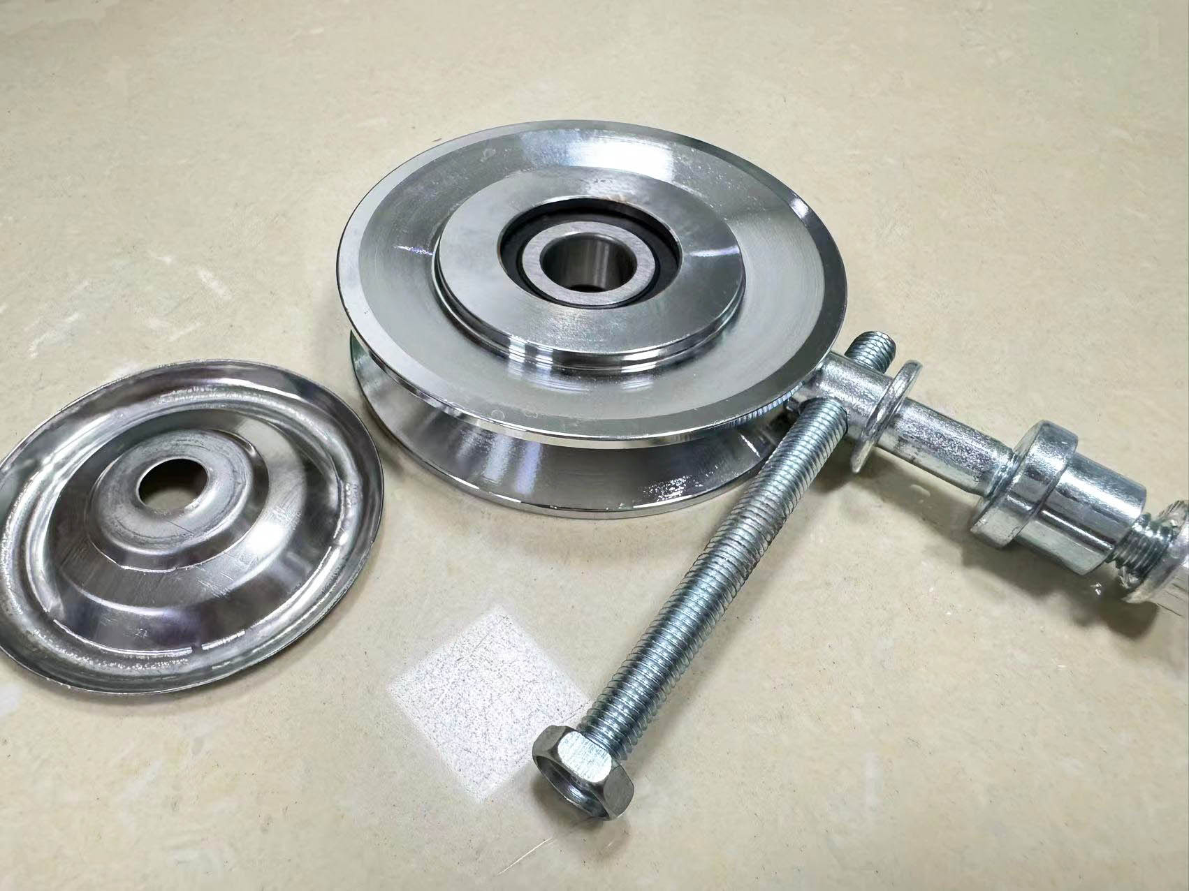 High Quality ZX200 Air Conditioner Excavator Belt Tensioner Pulley