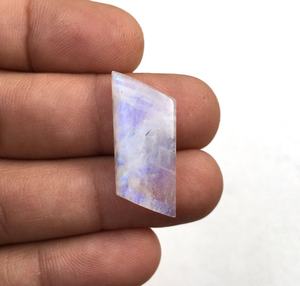 หินมูนสโตนสีรุ้งธรรมชาติผิวเรียบแฟนซีทรงหลังเบี้ยสำหรับทำจี้ไฟสีฟ้าขายส่งผู้ผลิตของแท้คุณภาพสูง - Product Image 1