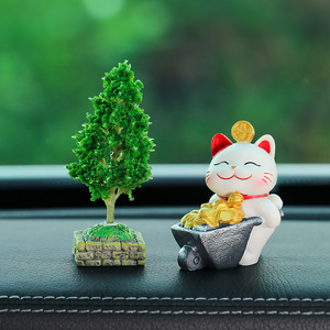 Ruijie Lucky Cat Car Ornament Resin Dash Frame Decorative <b>Accessory</b> For <b>Interior</b> Decoration - Product Image 3