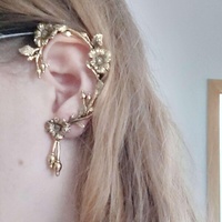 Anting Jepit Kun Hong Vintage Alloy Desain Bunga Mekar Warna Emas Unisex Pesta Batu Alam Produk Baru Lintas Negara Laris Manis