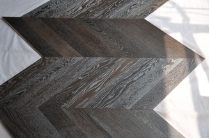 <span class=keywords><strong>Parquet</strong></span> <span class=keywords><strong>en</strong></span> <span class=keywords><strong>chêne</strong></span> europé<span class=keywords><strong>en</strong></span> de qualité supérieure Chevron Timber 2026, revêtement de sol <span class=keywords><strong>en</strong></span> bois <span class=keywords><strong>d</strong></span>'ingénierie - Product Image 4