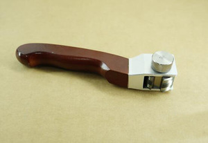Probador de Adhesión por Corte Cruzado BGD 502 - Product Image 2
