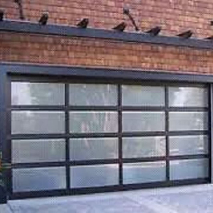 Volet roulant vertical automatique résidentiel en alliage d'aluminium isolé, conception industrielle antivol pour <span class=keywords><strong>garage</strong></span>, sécurité renforcée - Product Image 1
