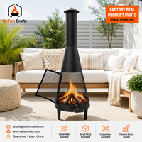 Cheminée conique extérieure à bois avec grille, porte en treillis, couvercle de cheminée et bâton de brasage pour patio et jardin