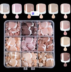 216 Pièces 9 Couleurs Faux Ongles de Pieds Style Français à Coller Couverture Complète Carrés pour la Pédicure Outil de Manucure Portable Rapide - Product Image 2