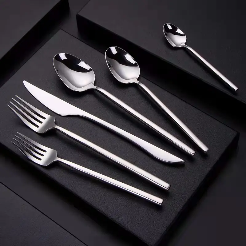 Custom Luxury Silverware Wedding Restaurants Steak Knife Cutlery Stainless Steel Flatware Spoon Set