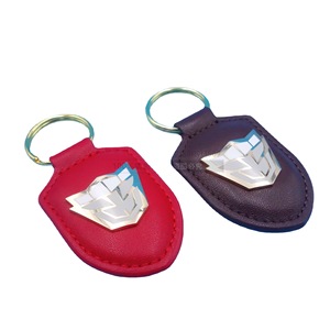 Porte-clés personnalisé en cuir PU avec logo en métal, matériau en alliage de zinc pour accessoires de clés de voiture, cadeau d'affaires, couleur rouge YSK20202145 - Product Image 5