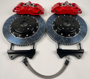 คาลิปเปอร์เบรก<span class=keywords><strong>แต่ง</strong></span>สำหรับชุดเบรกใหญ่ 5200 แบบ 4 พอต คาลิปเปอร์เบรกสปอร์ต จานเบรก 330 มม. 300 มม. สำหรับล้อ 17 นิ้ว - Product Image 2