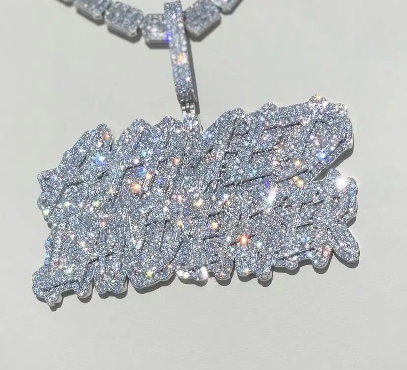Лучший хип-хоп, оптовая продажа, украшенные бриллиантами из Vvs муассанита, Стерлинговое Серебро 925 пробы, полный белый набор, 3D Подвески с именем на заказ