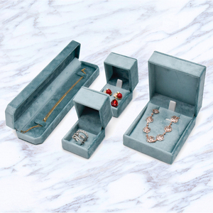 Wholesale Custom Logo Velvet Jewelry Luxury Earring Bracelet Necklace Ring Box Suede For Jewellery Packaging