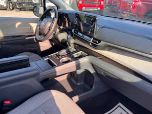 Venta al por Mayor de Minivans Usadas Baratas, Libres de Accidentes, Modelo 2022, LE, 5 Pasajeros, 4 Puertas, Cuero Oscuro, Cámara Trasera - Product Image 5