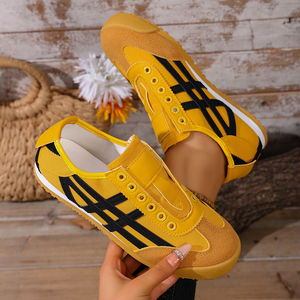 Nuevo Estilo de Zapatos Casuales Retro en Amarillo y Negro para Mujer, Zapatos Deportivos Planos y Cómodos Que Se Pueden Usar en un Solo Pie - Product Image 2