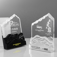 Médaille personnalisée de trophée en métal créatif de haute qualité pour une excellente décoration en cristal à haute atmosphère pour le personnel