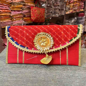 Bolso de mano bordado hecho a mano para mujer, bolso Potli, bolsa con cordón, recuerdo de boda indio, regalo de devolución, invitados, señora elegante - Product Image 1