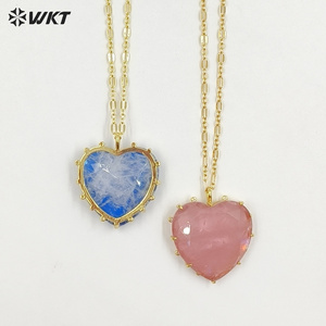 WT-N1525 Maravilloso Collar <span class=keywords><strong>de</strong></span> Cadena Delgada Dorada con Colgante <span class=keywords><strong>de</strong></span> Corazón con Piedras <span class=keywords><strong>de</strong></span> Colores para Fiestas <span class=keywords><strong>de</strong></span> Baile, Joyería a Juego - Product Image 3