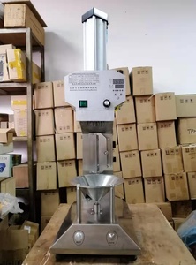Machine à peler la jeune noix de coco en acier inoxydable Machine à noix de coco Coupeur de noix de coco - Product Image 5