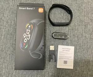 Vente directe usine : Derniers modèles de montres connectées M7, M8, M6, moniteurs d'activité et bracelets intelligents - Product Image 6