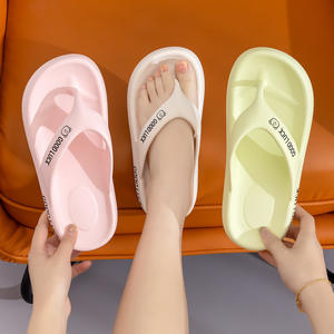 Sandales zigzag pour femmes, nouveau style 2025, avec semelles épaisses, style vêtements d'extérieur, sandales à rabat, plage et sandales pour la plage - Product Image 3