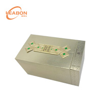 Boîte en carton rigide à double porte magnétique, boîte en carton avec gaufrage UV en feuille d'or, emballage pour flacon de parfum en verre de 30 ml et 50 ml, cadeau