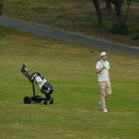 Eswing 2025 nouveau produit voiturettes de golf à distance intelligente suivant chariot de scooter de golf électrique pliable avec télécommande