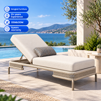 Chaise longue de luxe en aluminium pour l'extérieur avec coussin imperméable pour piscine, jardin, villa, complexe hôtelier