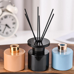 Diffuseur de parfum d'ambiance de luxe 100ml 120ml à bâtonnets, répulsif anti-moustiques, en bouteille de verre pour la décoration intérieure - Product Image 5