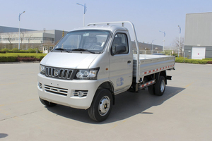 Camioneta Sprinter Pequeña <span class=keywords><strong>Volvo</strong></span> 4x4 <span class=keywords><strong>de</strong></span> 2 Toneladas con <span class=keywords><strong>Precio</strong></span> Bajo en Oferta en el Sudeste Asiático - Product Image 6