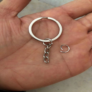 Vente directe usine – Chaîne porte-clés en nickel métallique 25-30 mm, anneau porte-clés rond plat argenté <span class=keywords><strong>avec</strong></span> longue chaîne pour pendentif de sac - Product Image 6