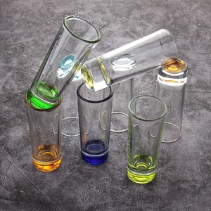 Verres à liqueur en verre coloré de 3 oz, verres à tequila double dose, verres à spiritueux avec revêtement de base, verres à shot colorés, vente chaude - Product Image 1